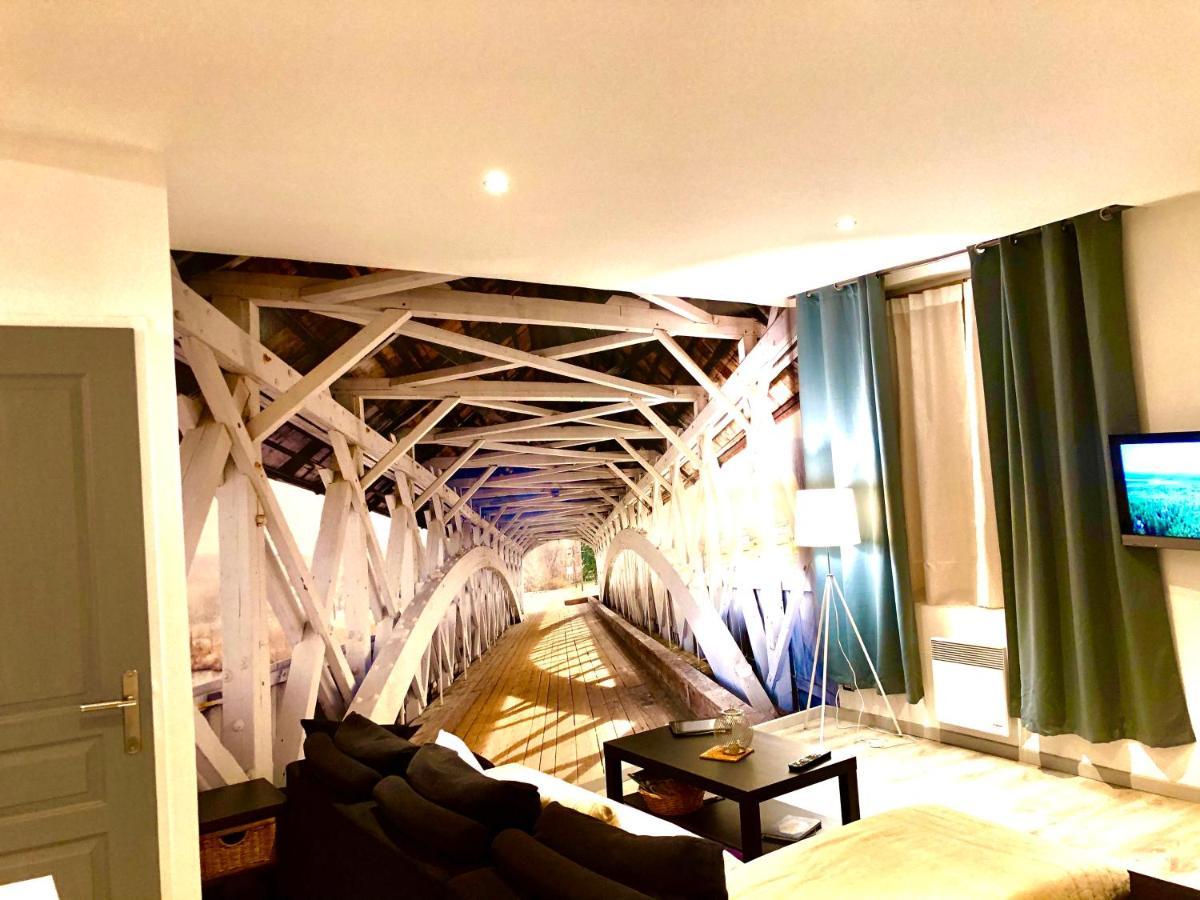 Lulu Philipp Cote Cour Apartment Saint-Etienne  Ngoại thất bức ảnh